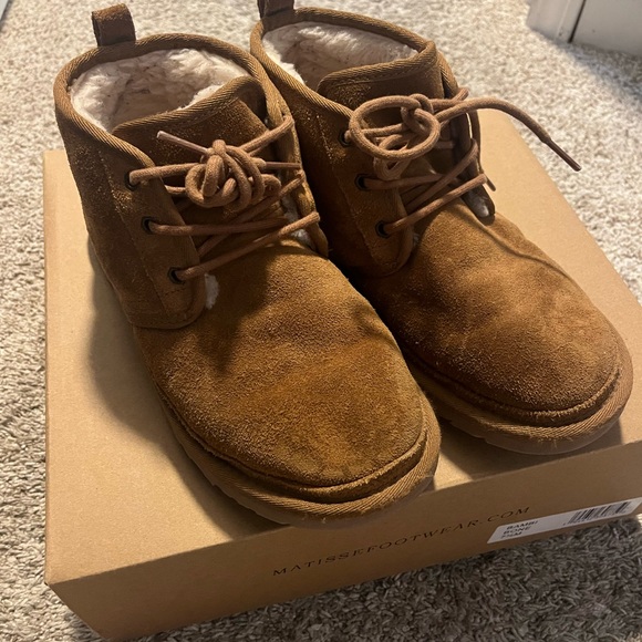 UGG boots - Picture 3 of 4